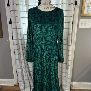 Baltic Born Emerald Green Long Sleeve Floral Velvet Dress